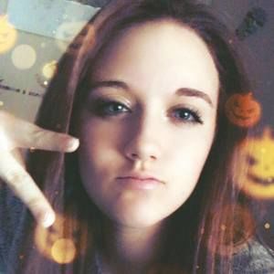 Meet your Posher, Whitney